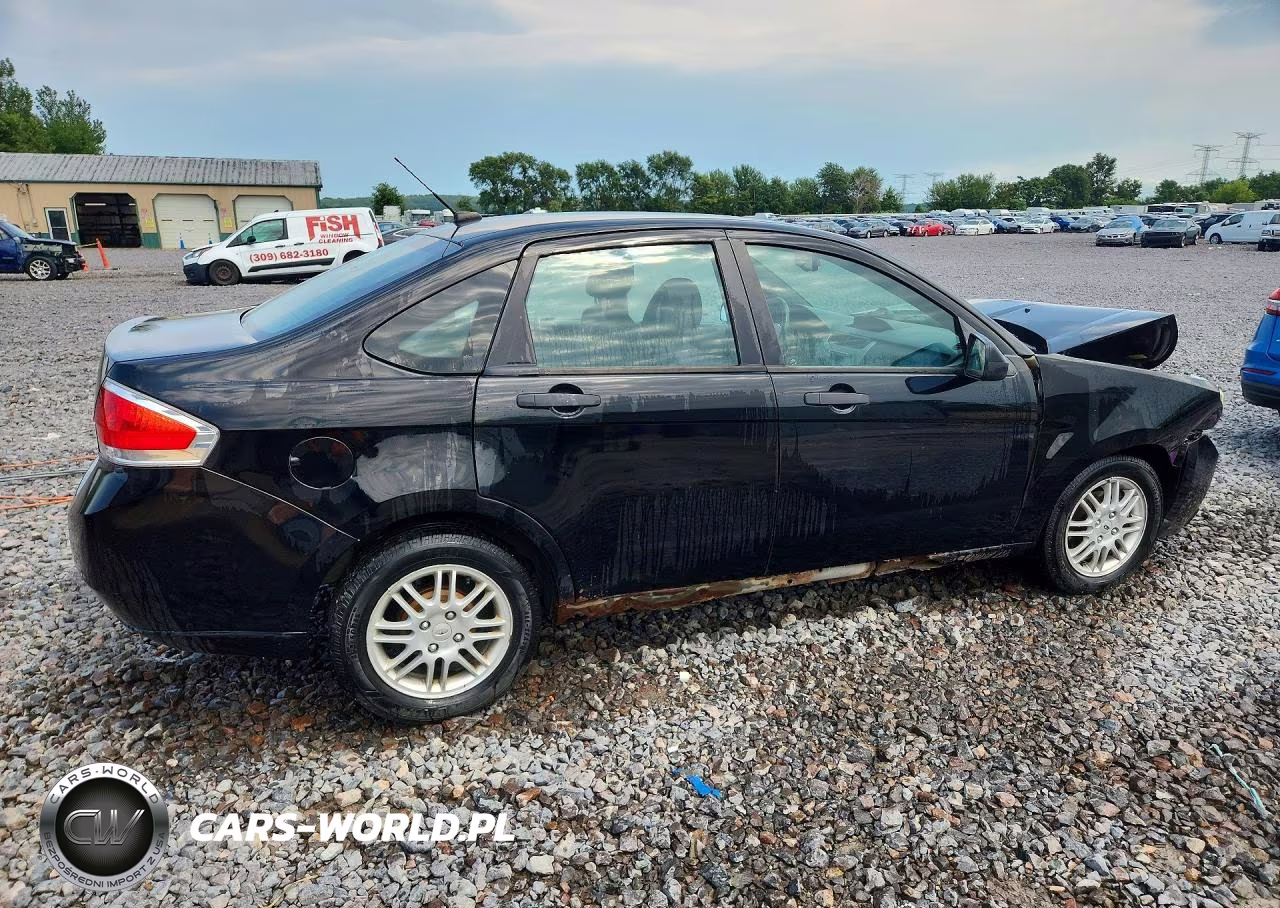 2011 Ford Focus Se VIN:1FAHP3FN4BW161007 - 3