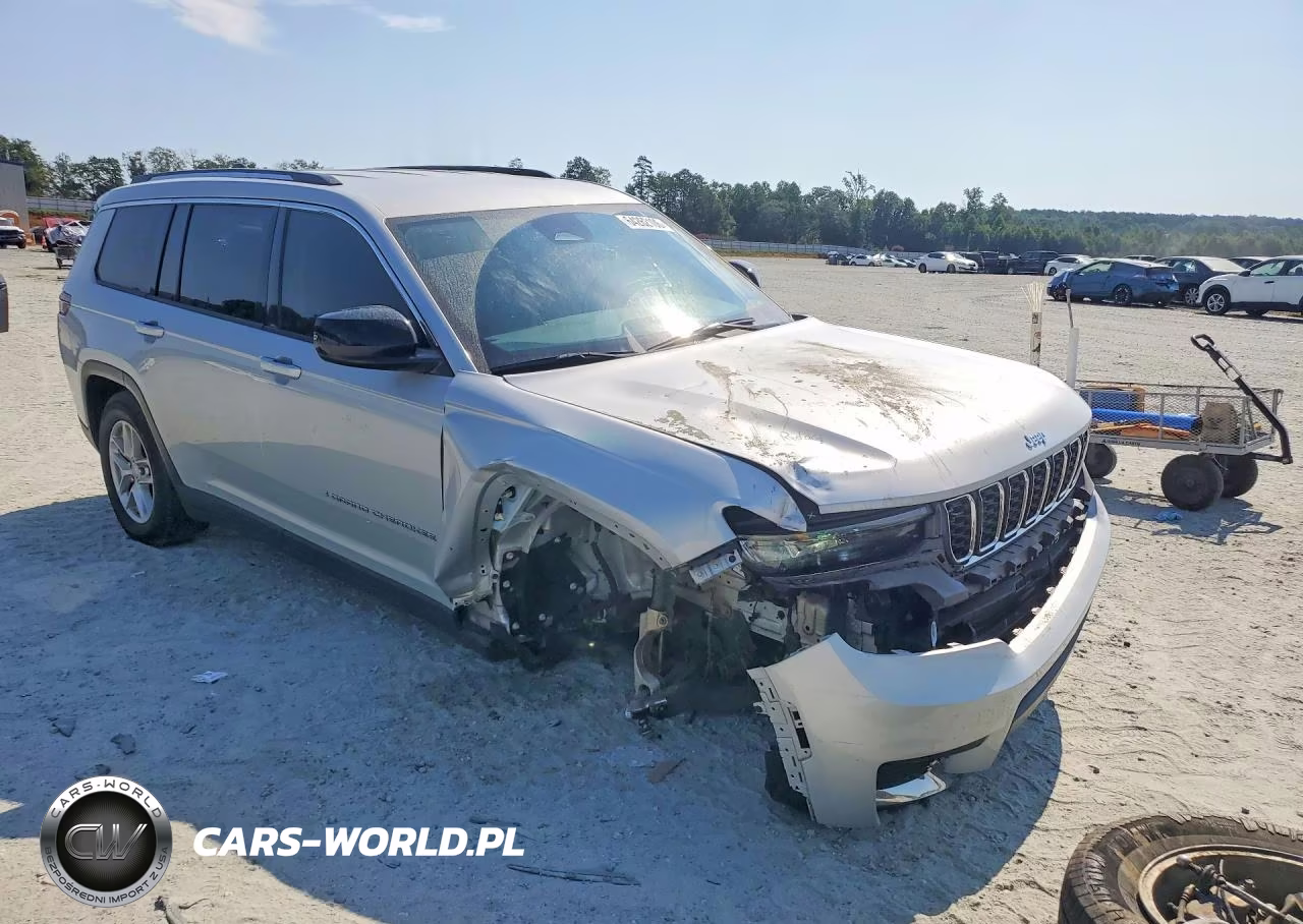 2023 Jeep Grand Cherokee L Laredo VIN:1C4RJJAG7P8818102 - 4