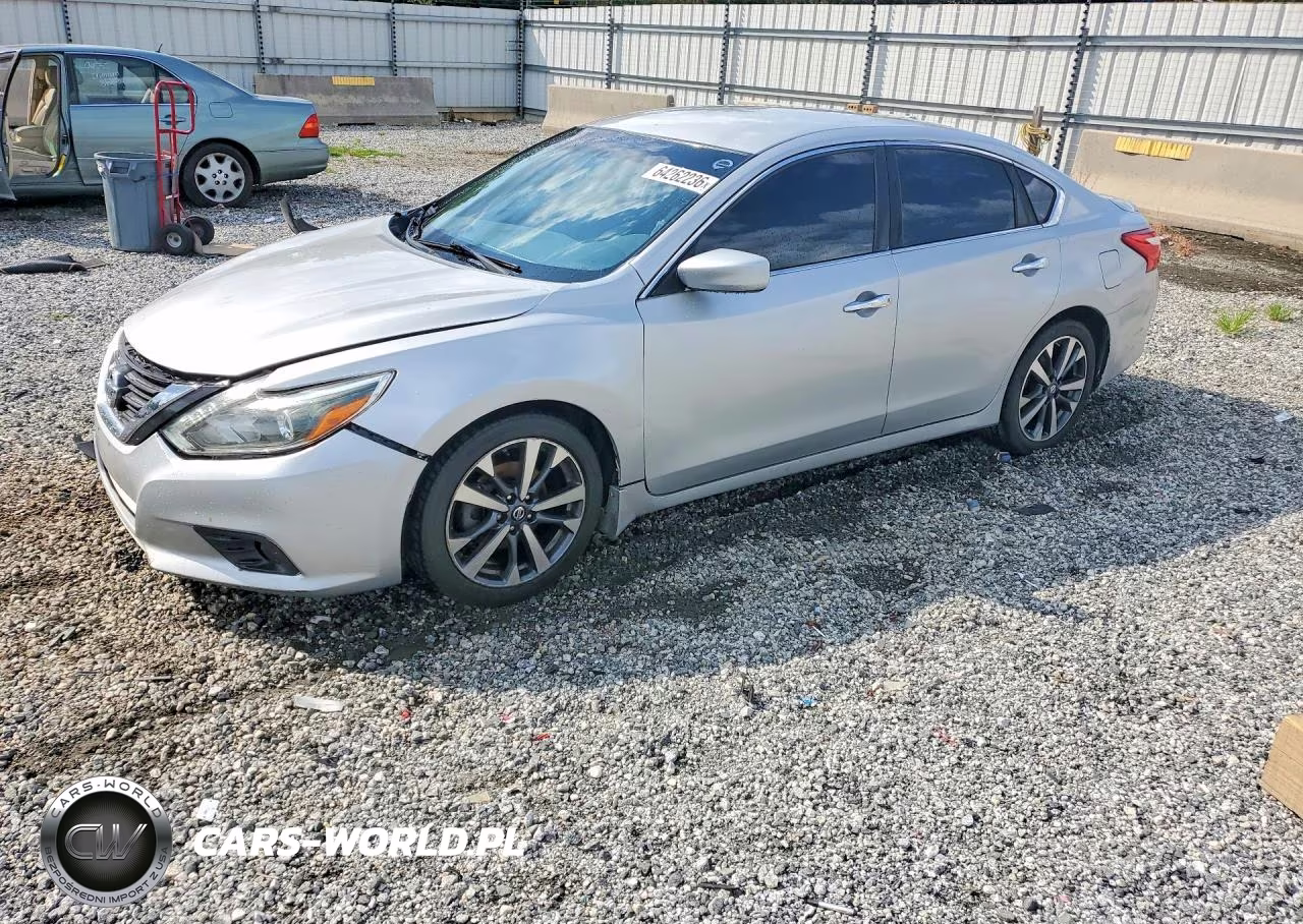 2016 Nissan Altima 2.5 Sr – zdjęcie 1 z 12