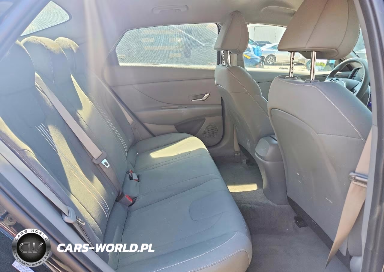 2023 Hyundai Elantra Blue VIN:KMHLM4AJ0PU087655 - 10