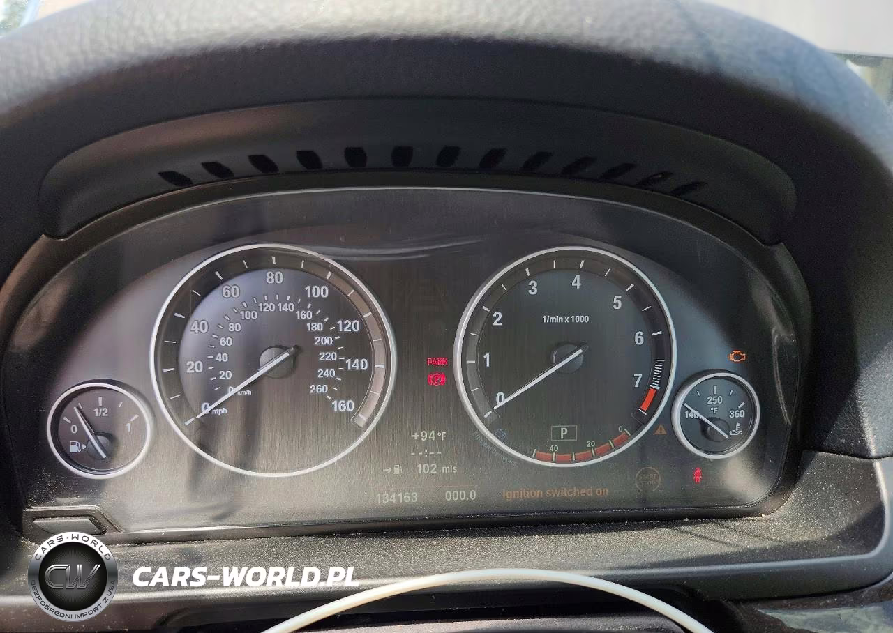 2013 BMW 528 Xi VIN:WBAXH5C57DD111443 - 9