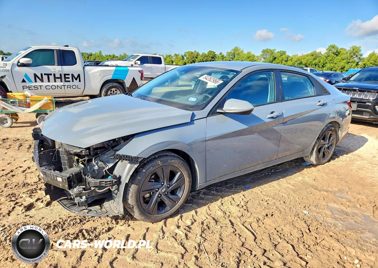 2022 Hyundai Elantra Sel