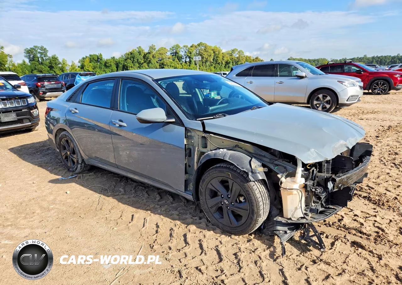 2022 Hyundai Elantra Sel VIN:KMHLM4AG5NU273595 - 4