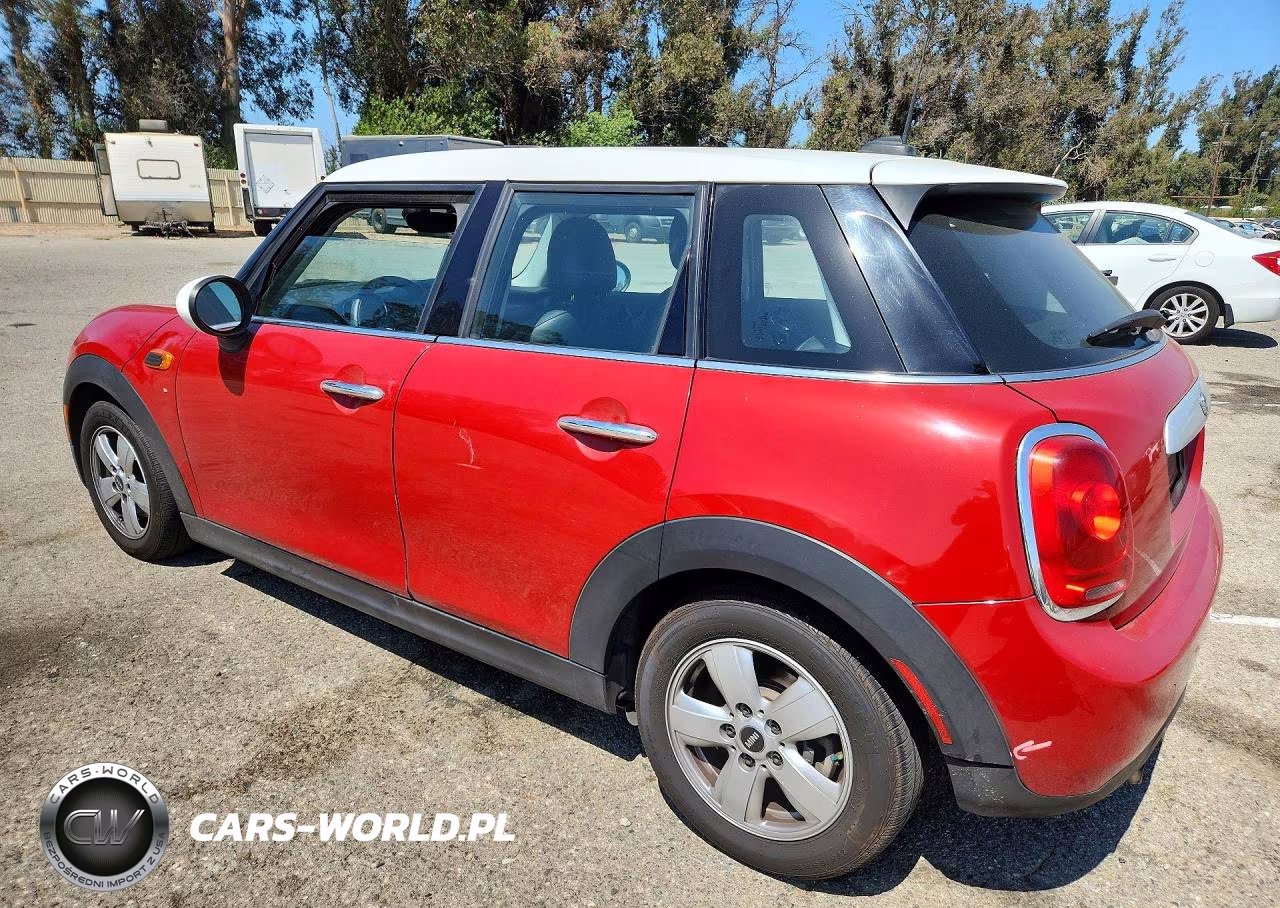 2015 Mini Cooper VIN:WMWXS5C56FT829172 - 2