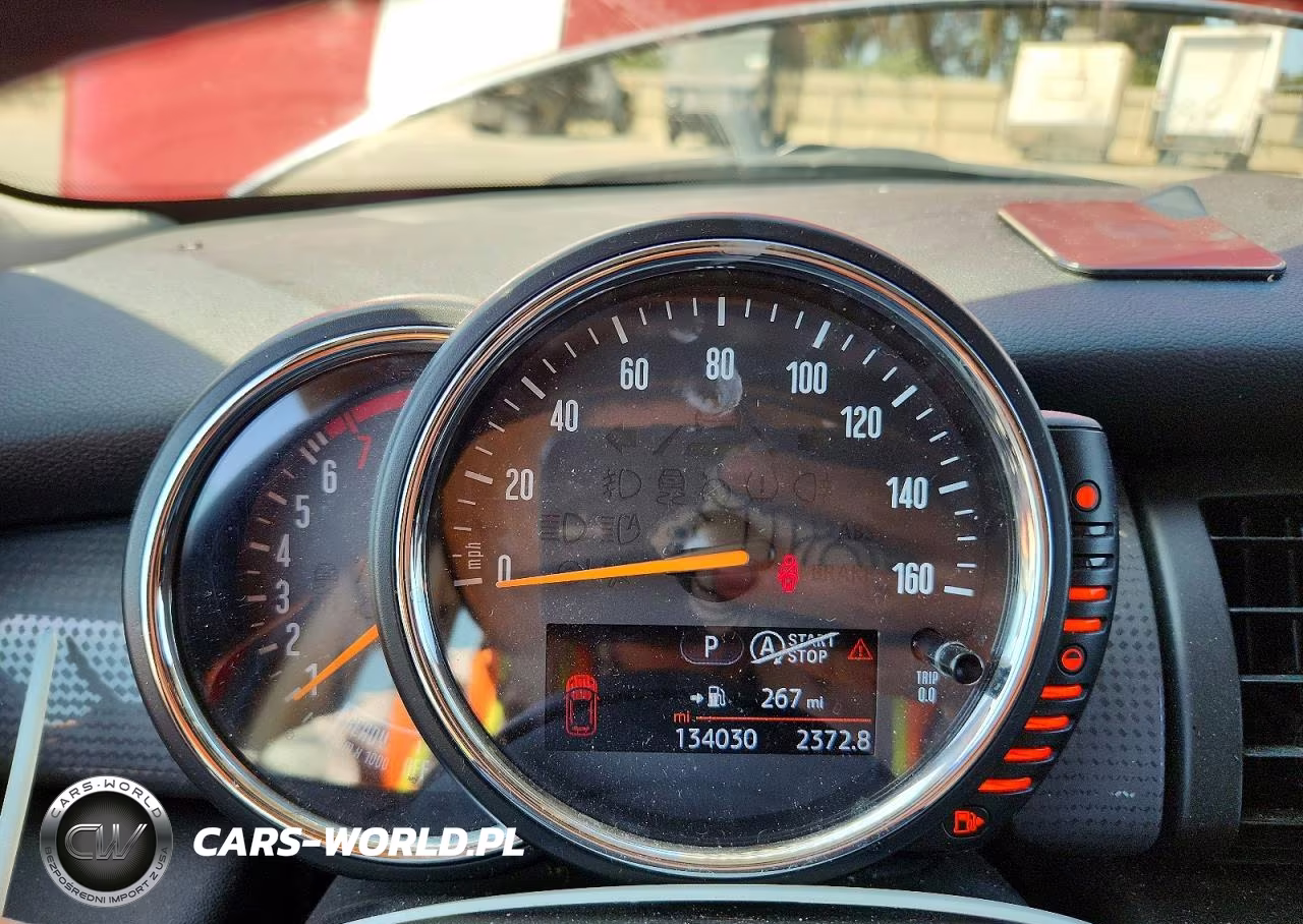 2015 Mini Cooper VIN:WMWXS5C56FT829172 - 9
