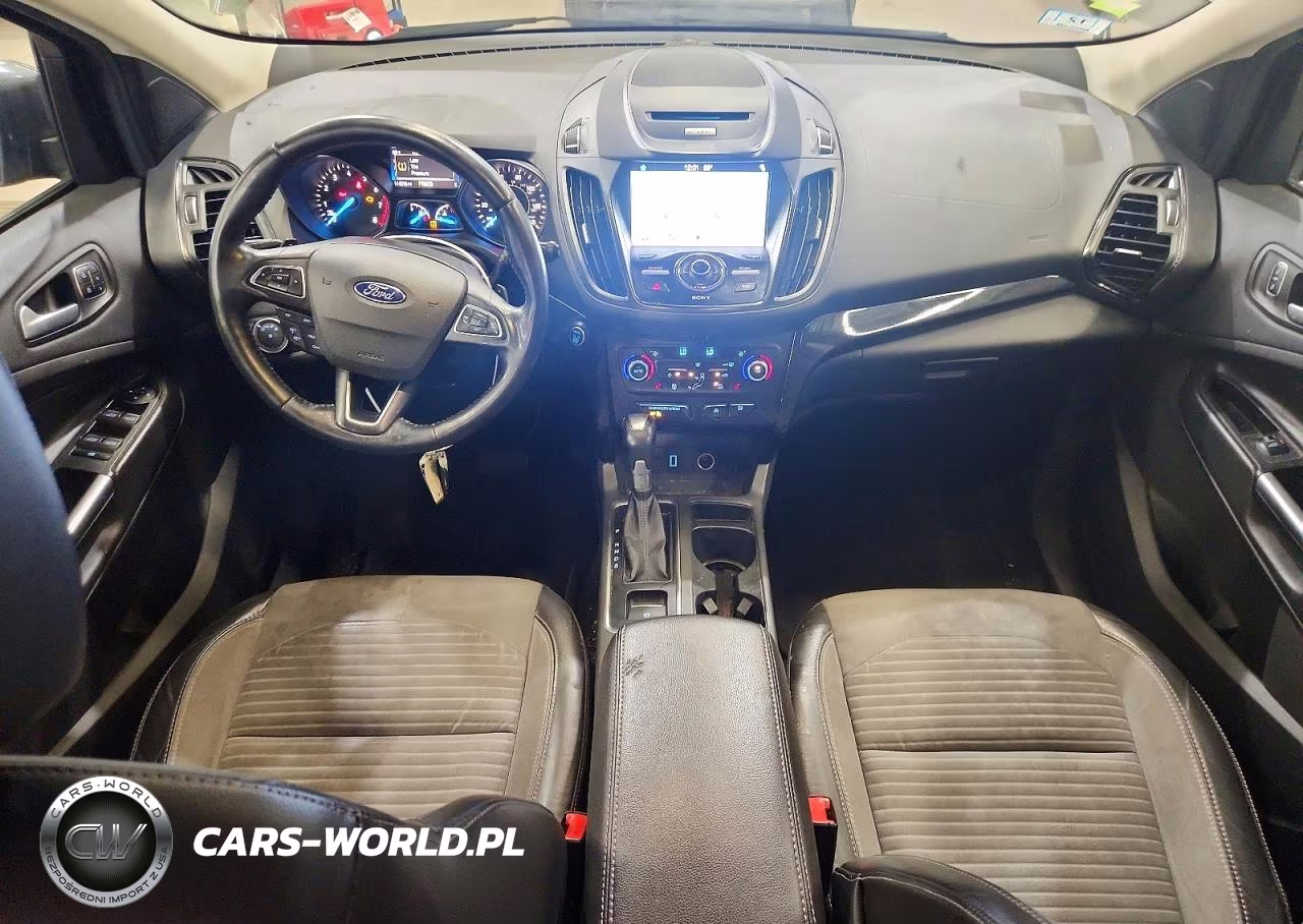 2017 Ford Escape Titanium VIN:1FMCU9JD7HUE81744 - 8