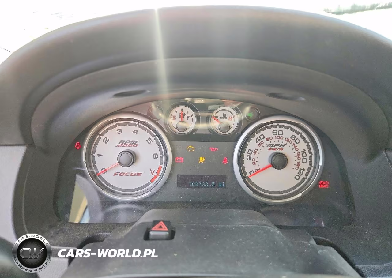 2009 Ford Focus Se VIN:1FAHP35N19W111905 - 9