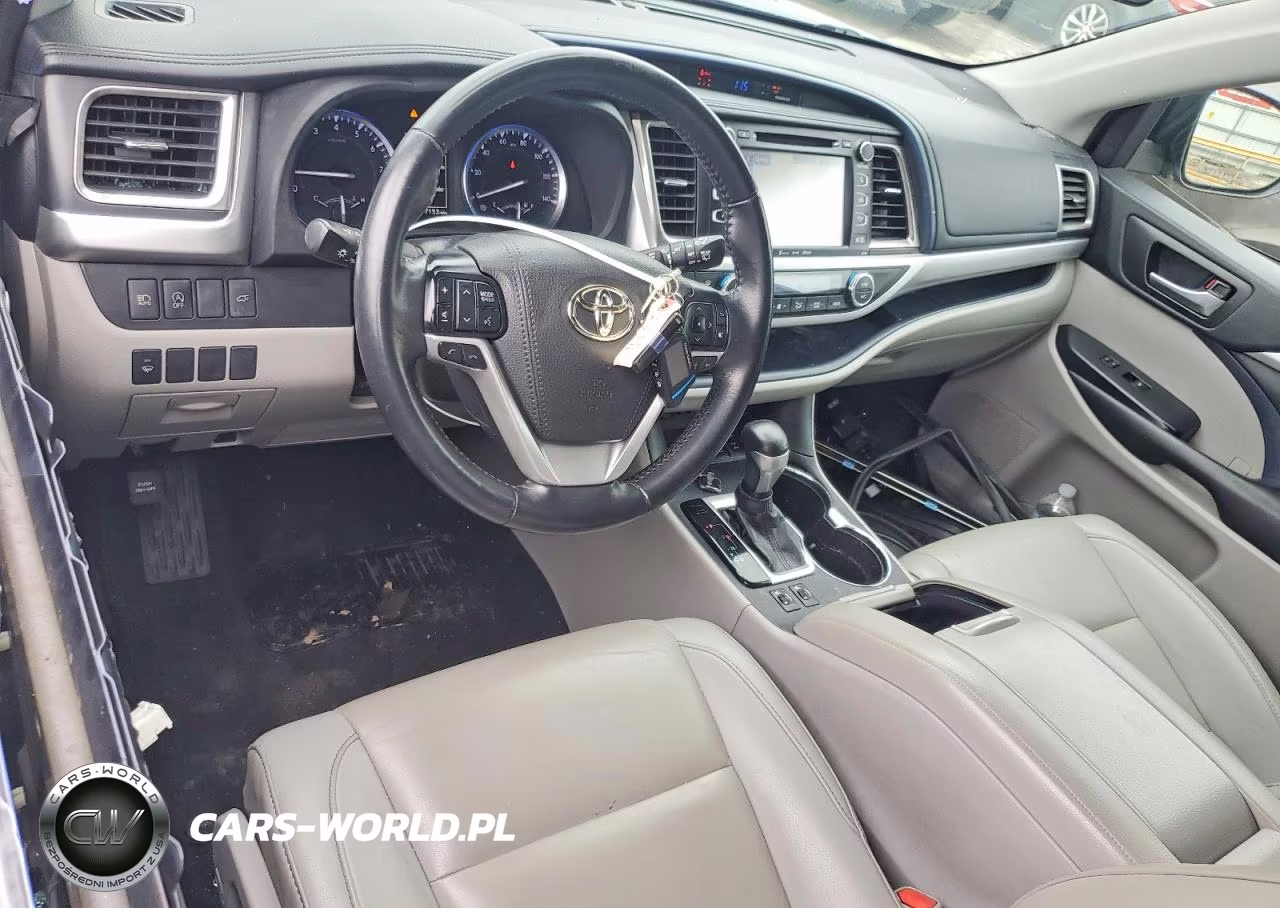 2019 Toyota Highlander Xle VIN:5TDJZRFH1KS960455 - 8
