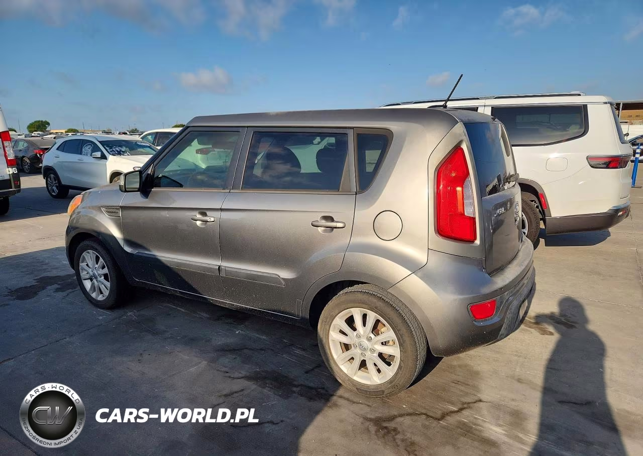 2012 Kia Soul + VIN:KNDJT2A60C7386313 - 2