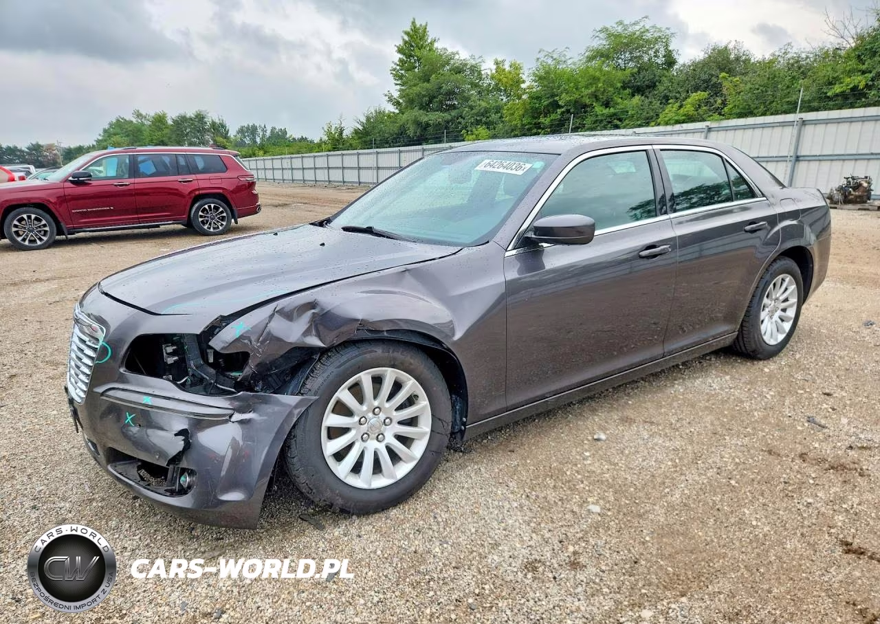 2014 Chrysler 300 – zdjęcie 1 z 13
