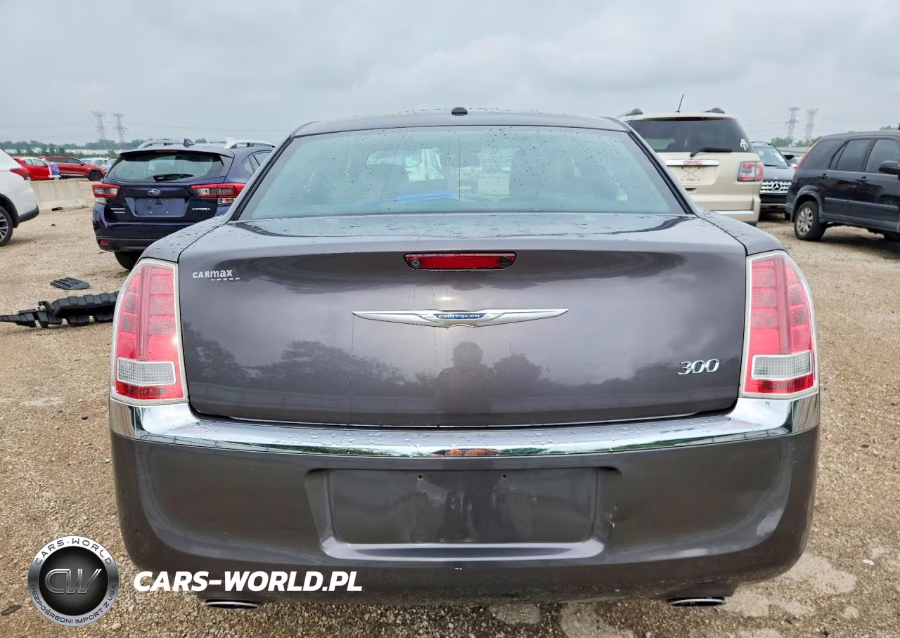 2014 Chrysler 300 VIN:2C3CCAAG6EH211698 - 6