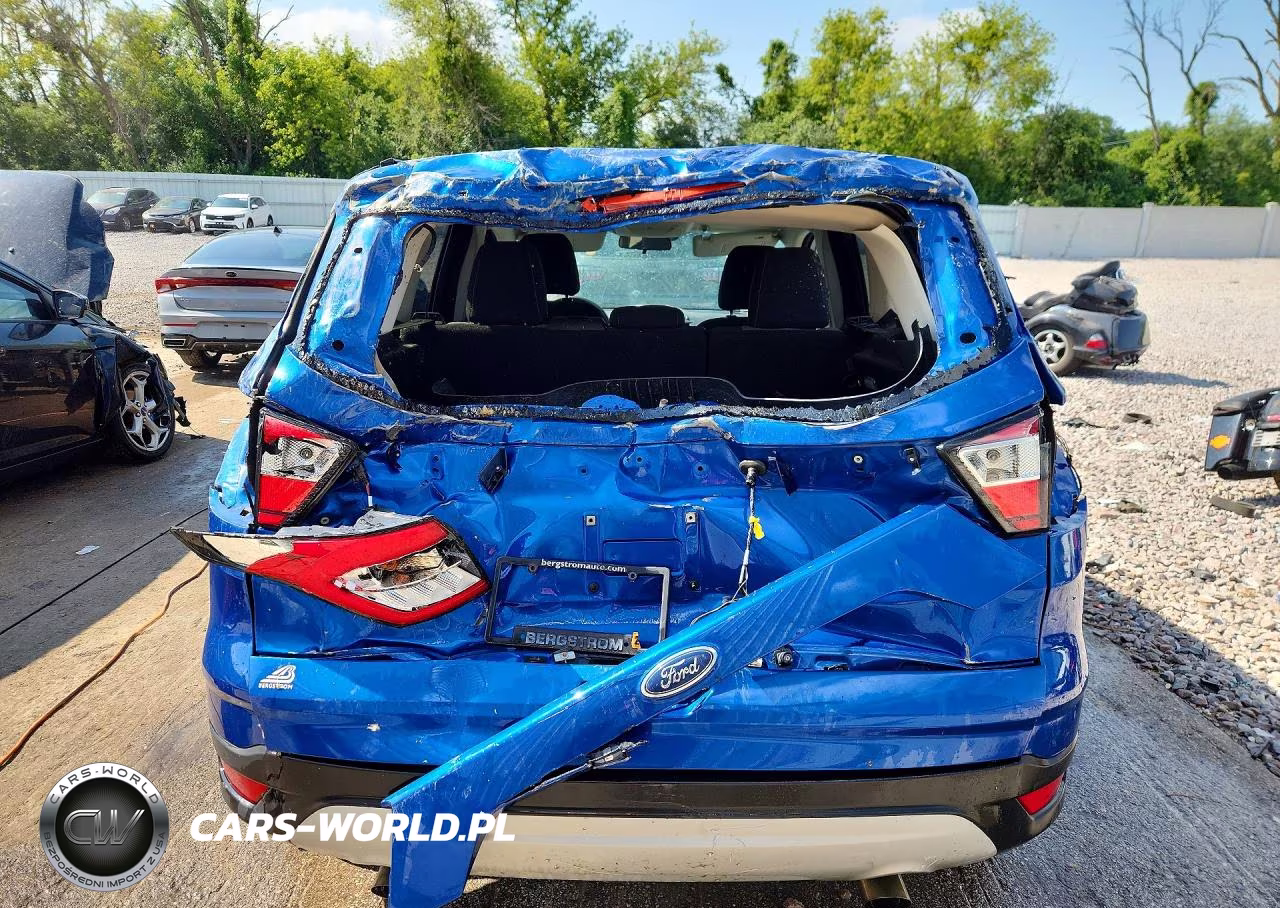 2017 Ford Escape Se VIN:1FMCU9GD7HUC32335 - 6