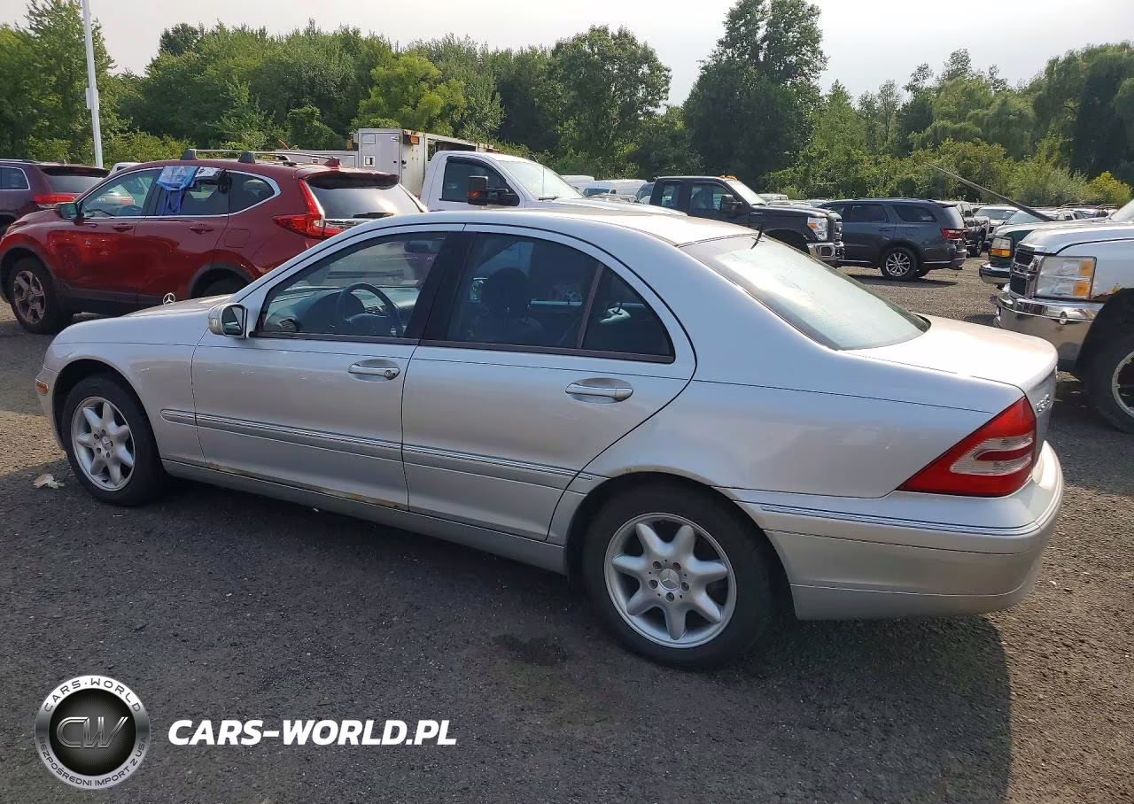2001 Mercedes-Benz C 240 VIN:WDBRF61J21F131458 - 2