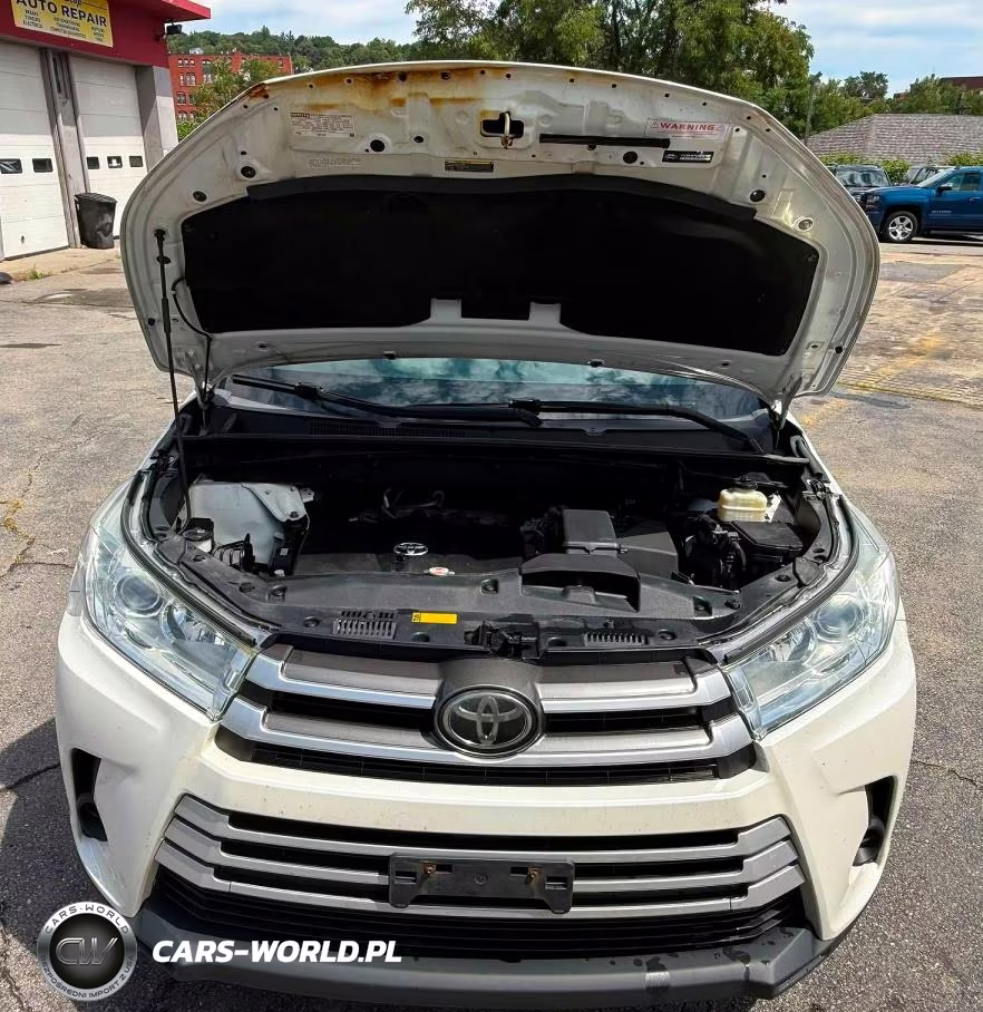 2017 Toyota Highlander Le VIN:5TDBZRFH9HS481326 - 5