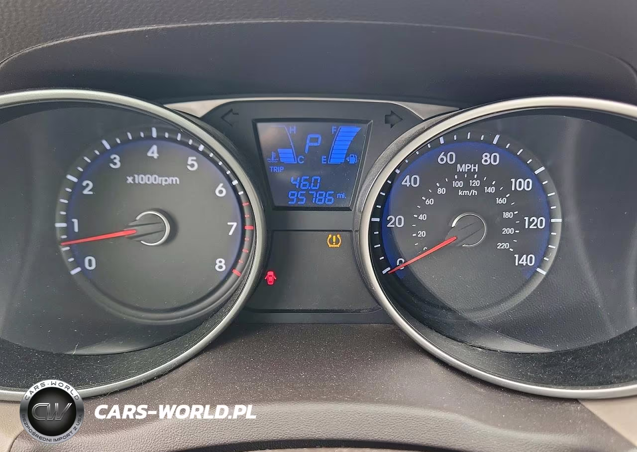 2010 Hyundai Tucson Gls VIN:KM8JT3AC1AU077990 - 9