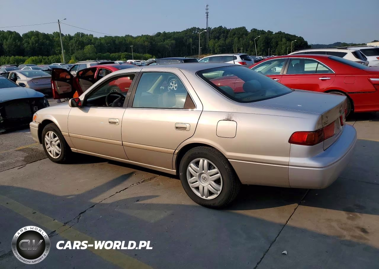 2001 Toyota Camry Le VIN:4T1BG22K41U805343 - 2