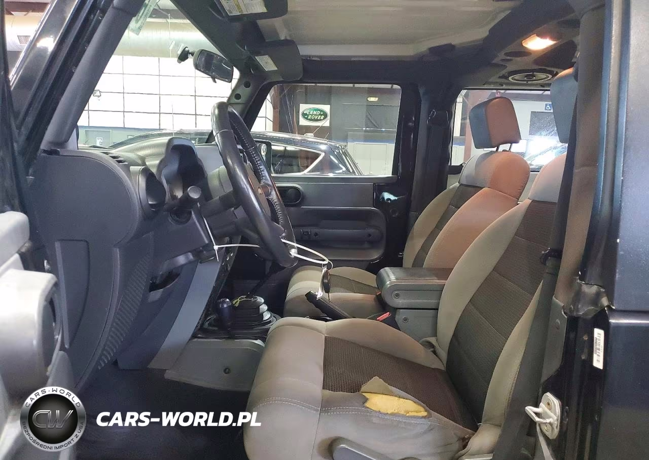 2010 Jeep Wrangler Sport VIN:1J4AA2D17AL217863 - 7