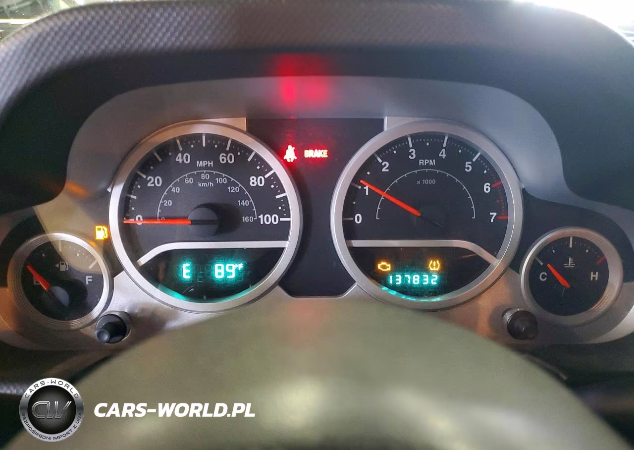 2010 Jeep Wrangler Sport VIN:1J4AA2D17AL217863 - 9