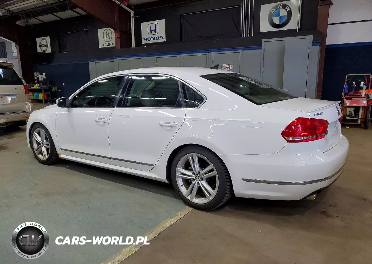 2014 Volkswagen Passat Sel VIN:1VWCN7A35EC031327 - 2