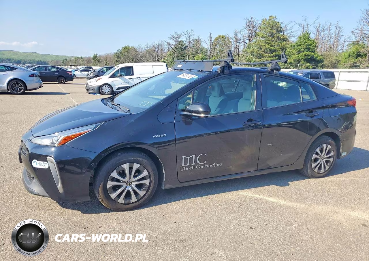 2019 Toyota Prius Le Awd-E