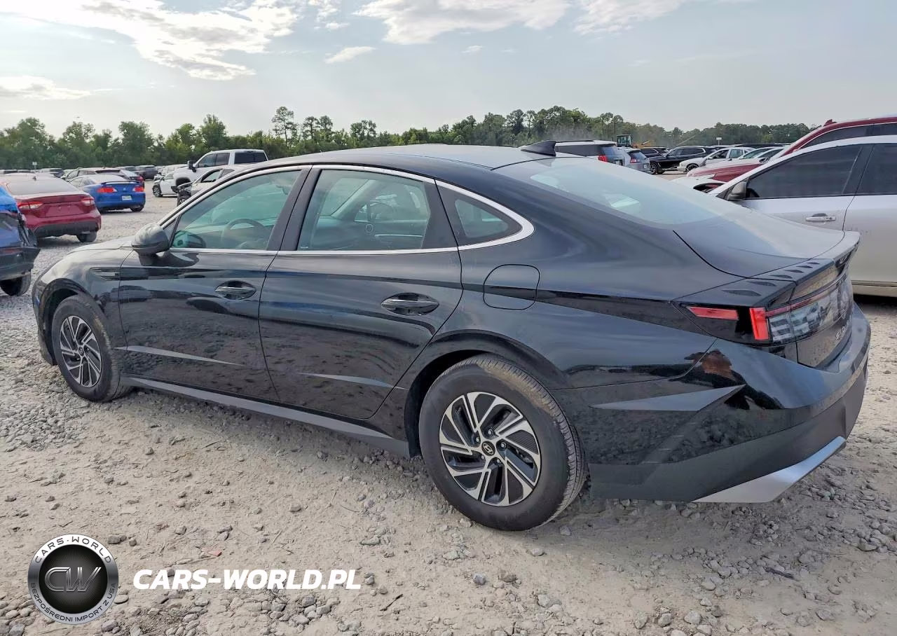 2026 Hyundai Sonata Hybrid Blue VIN:KMHL24JJ8TA172714 - 2