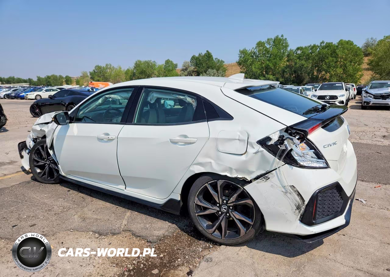 2018 Honda Civic Sport Touring VIN:SHHFK7H90JU221843 - 2