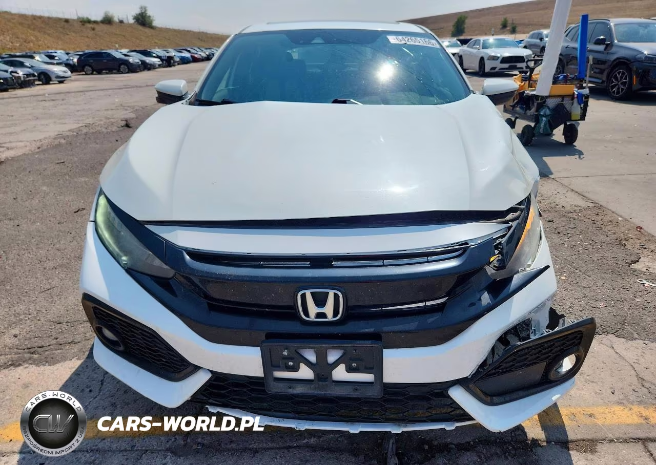 2018 Honda Civic Sport Touring VIN:SHHFK7H90JU221843 - 5