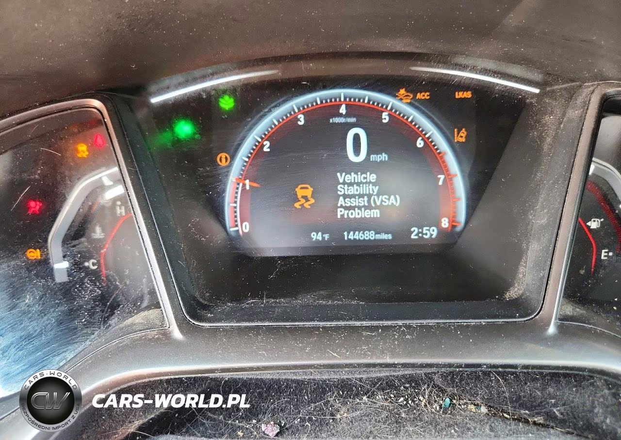 2018 Honda Civic Sport Touring VIN:SHHFK7H90JU221843 - 9