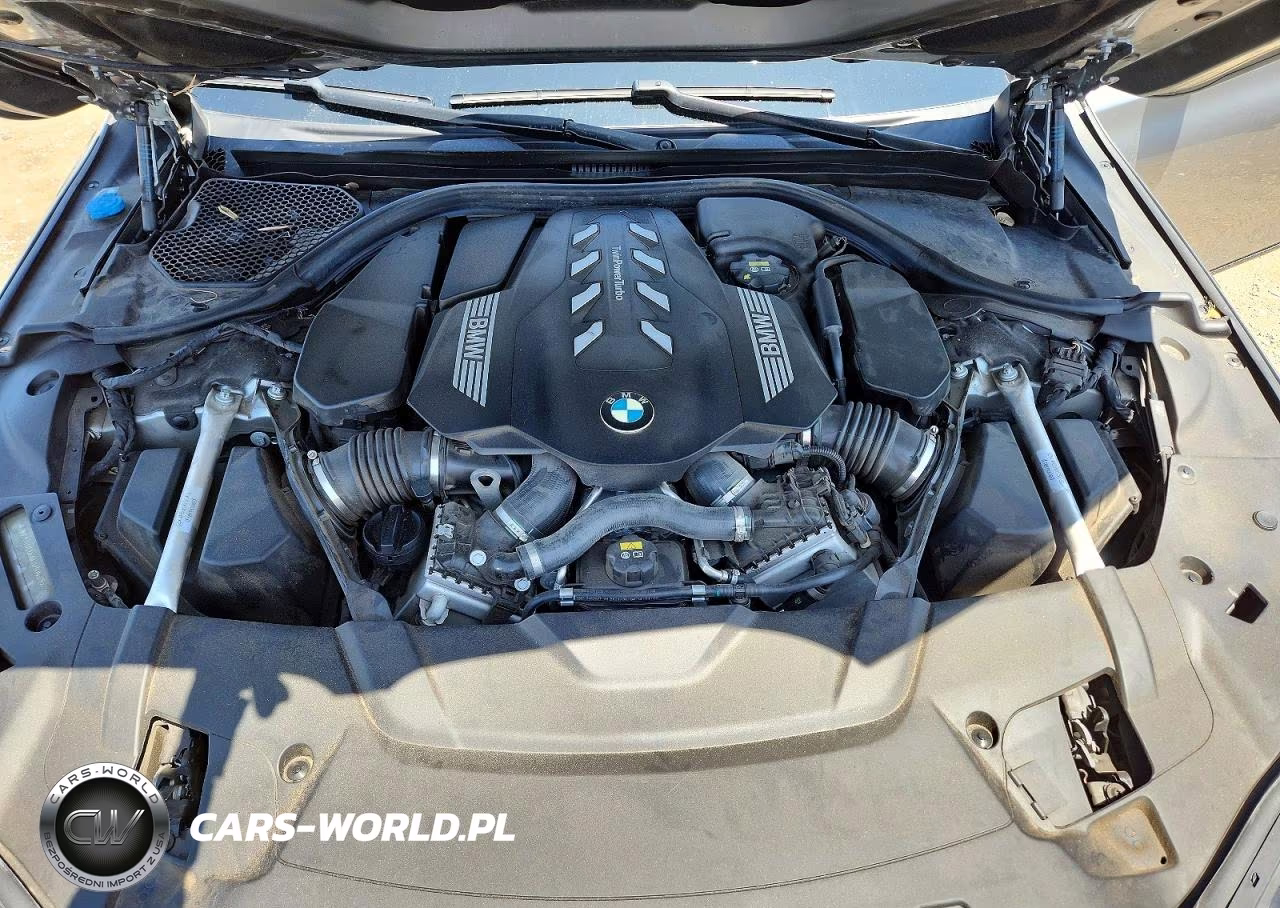 2022 BMW 750 VIN:WBA7U2C04NCH70153 - 11