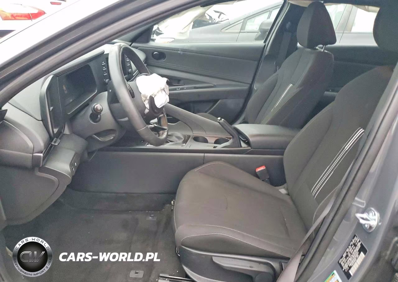 2025 Hyundai Elantra Sel Sport VIN:KMHLM4DGXSU902422 - 7