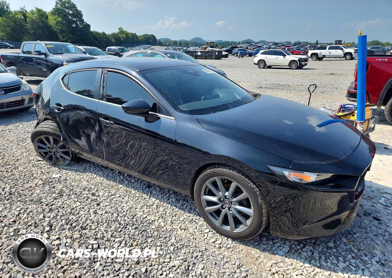 2022 Mazda 3 Preferred VIN:JM1BPBLL4N1510861 - 4