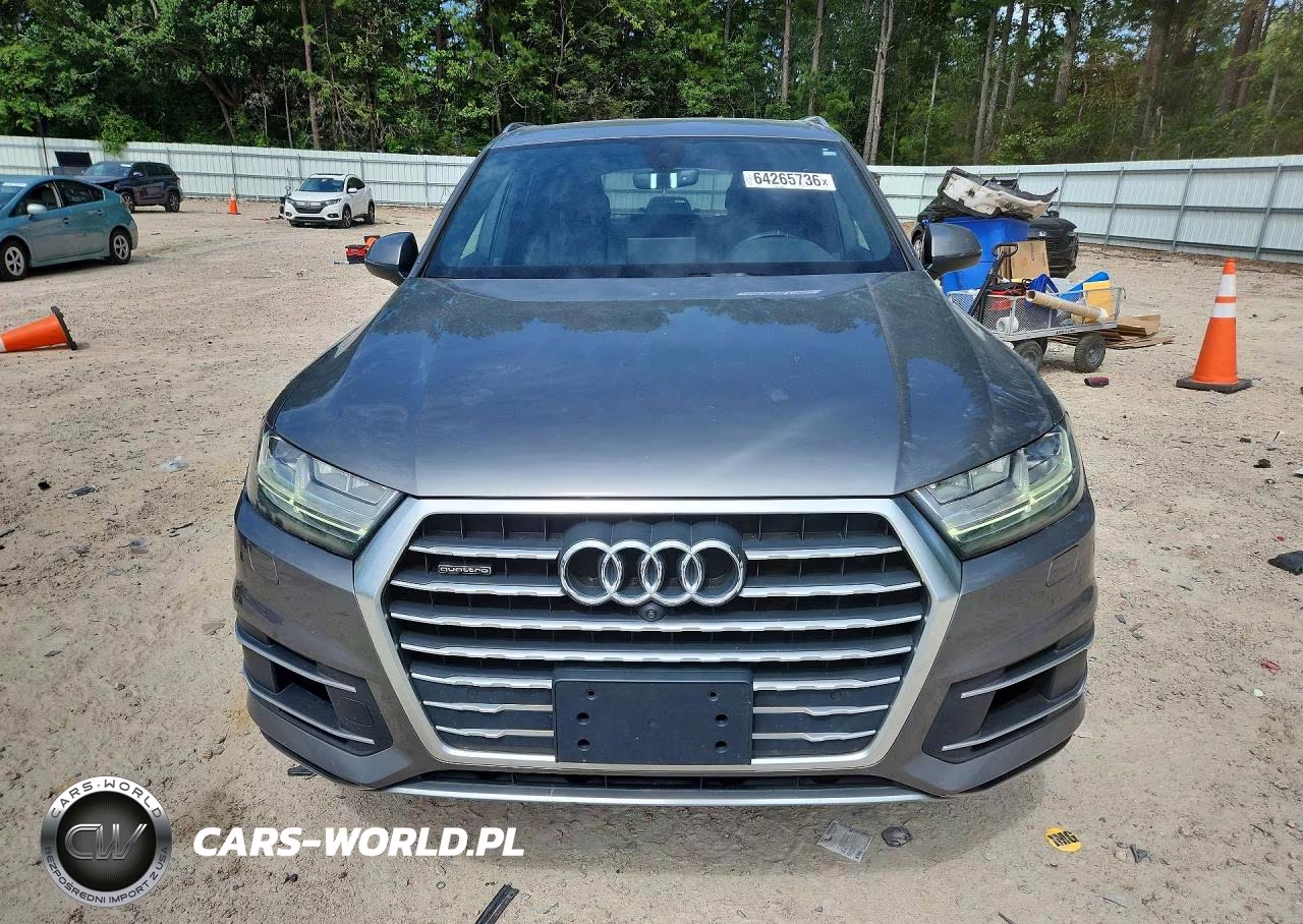 2017 Audi Q7 Premium Plus VIN:WA1LAAF79HD012179 - 5