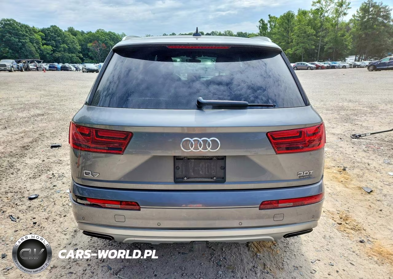2017 Audi Q7 Premium Plus VIN:WA1LAAF79HD012179 - 6