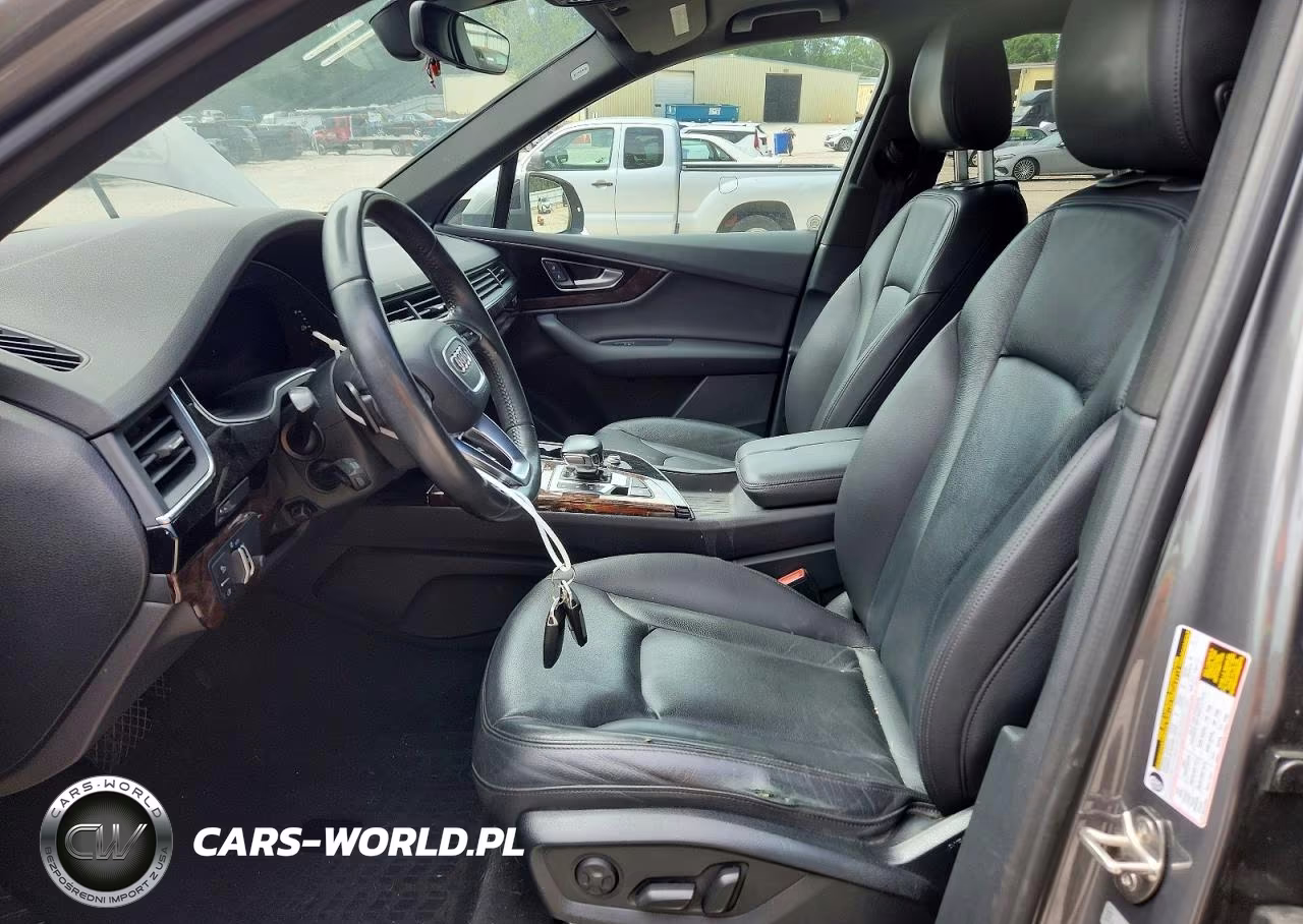 2017 Audi Q7 Premium Plus VIN:WA1LAAF79HD012179 - 7