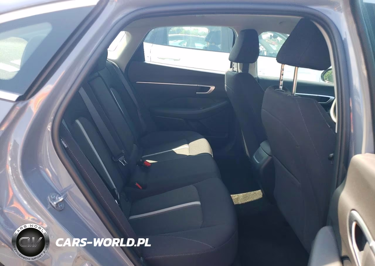 2025 Hyundai Sonata Sel VIN:KMHL64JA2SA517531 - 10