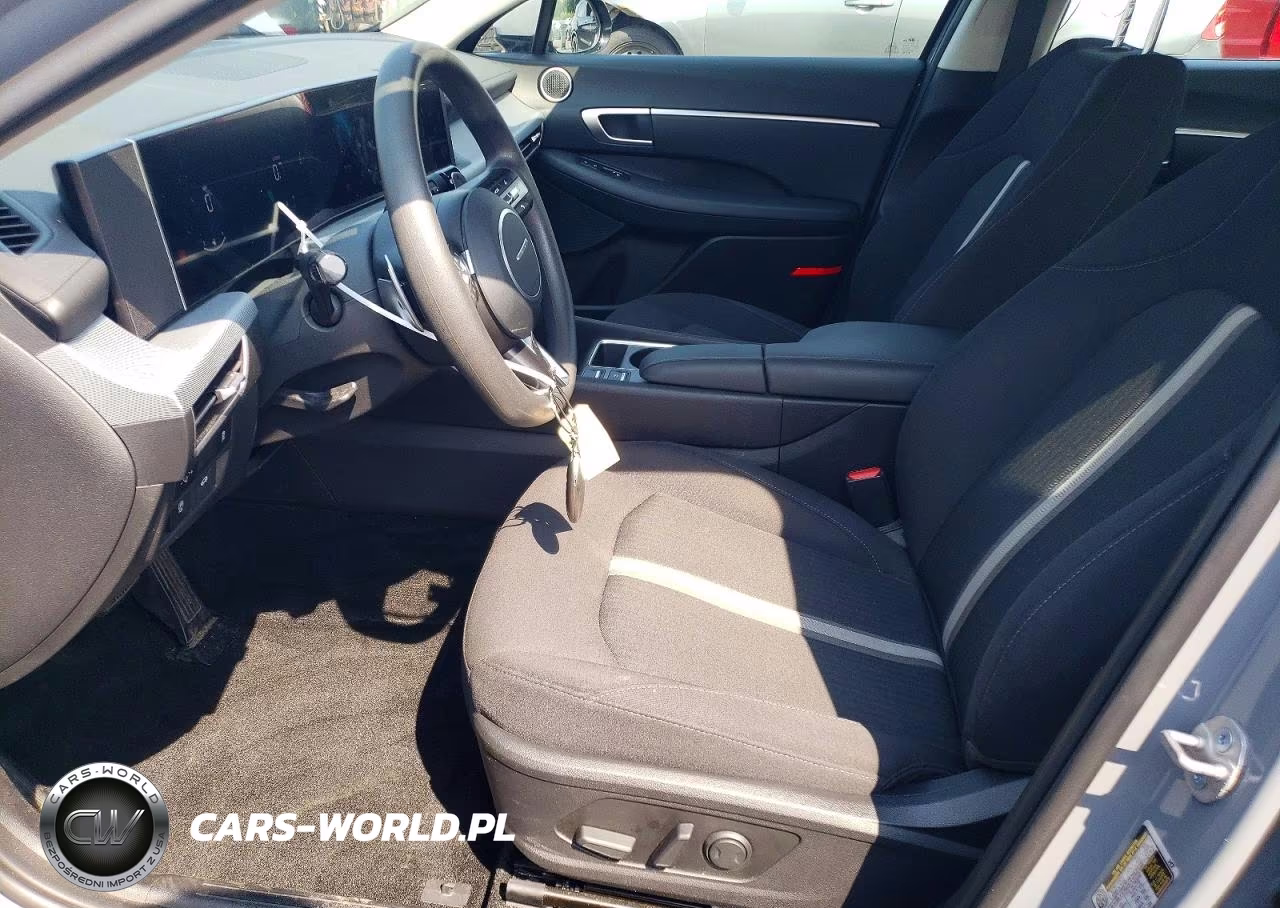 2025 Hyundai Sonata Sel VIN:KMHL64JA2SA517531 - 7