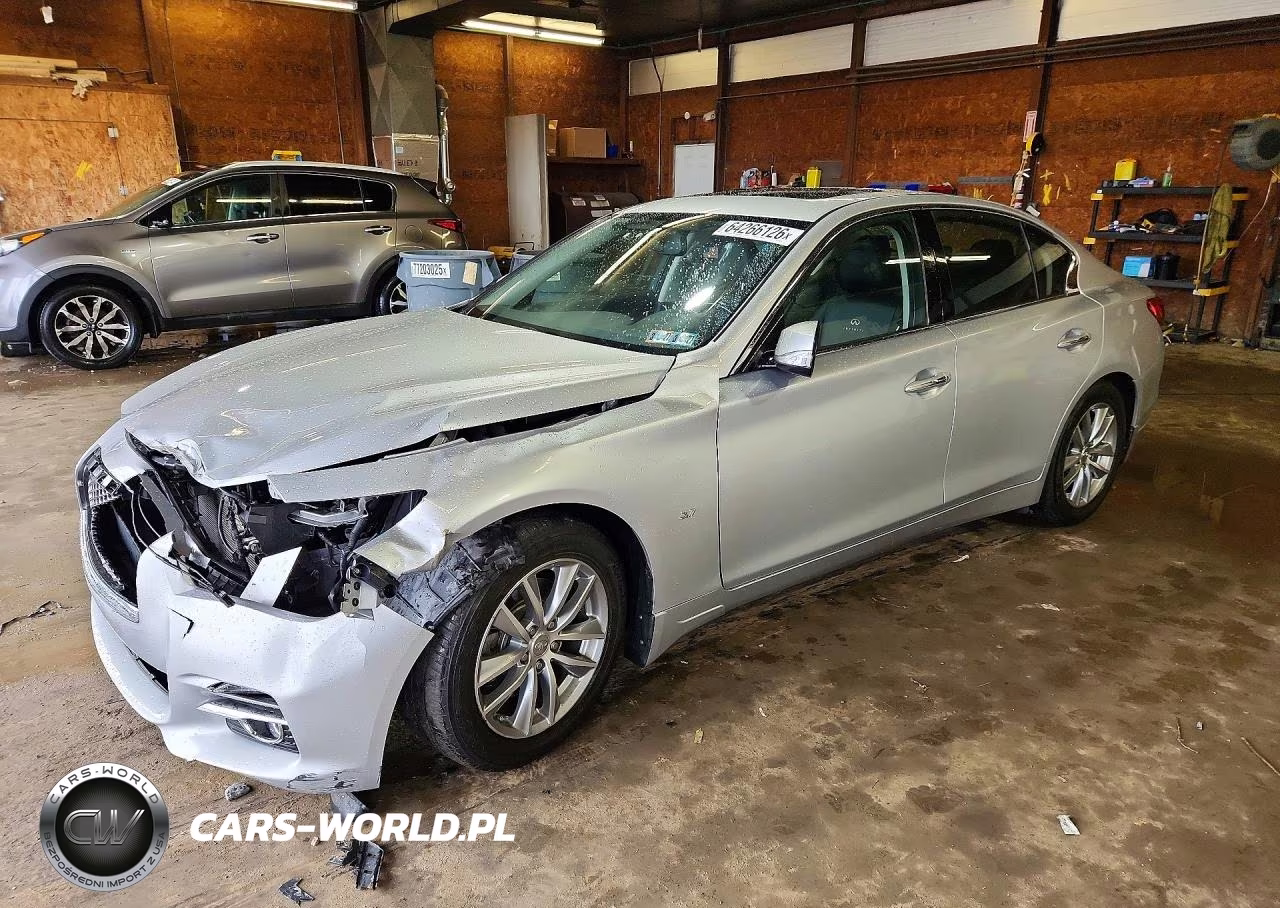 2014 Infiniti Q50 Premium