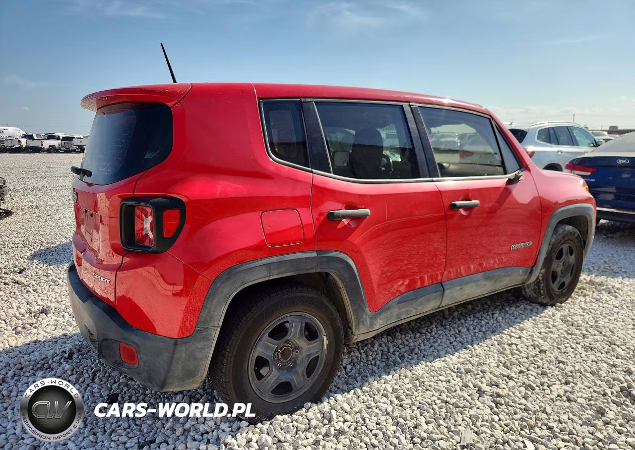 2015 Jeep Renegade Sport VIN:ZACCJAAT3FPB91912 - 3