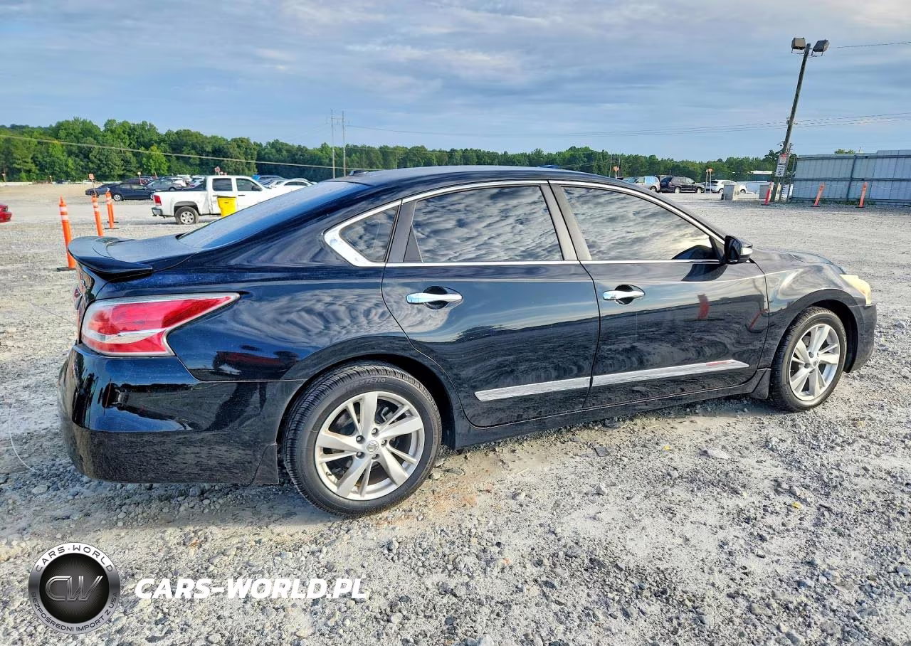 2015 Nissan Altima 2.5 VIN:1N4AL3APXFC144757 - 3