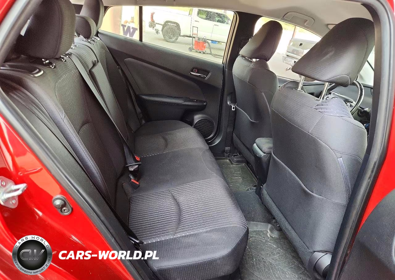 2017 Toyota Prius Three VIN:JTDKARFU4H3537176 - 10