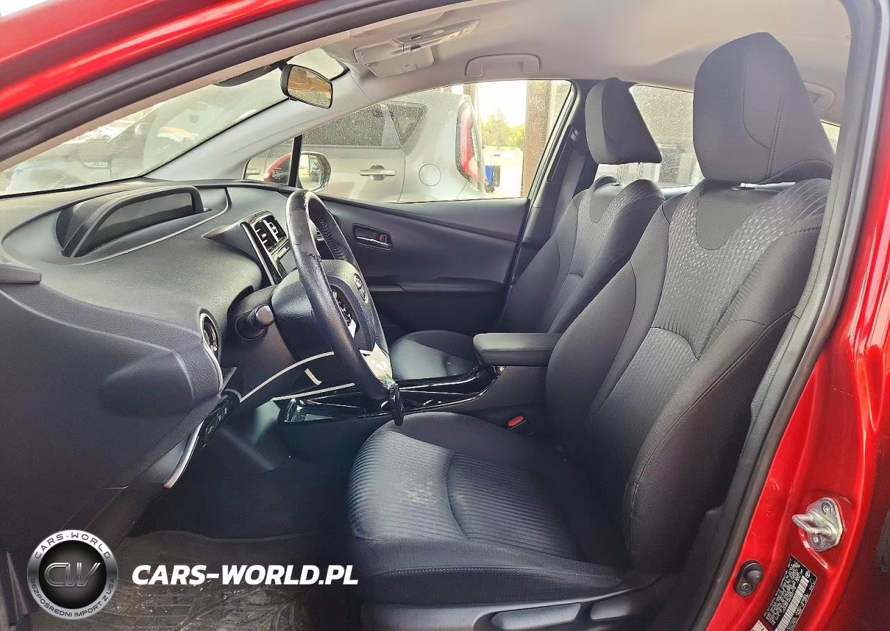 2017 Toyota Prius Three VIN:JTDKARFU4H3537176 - 7