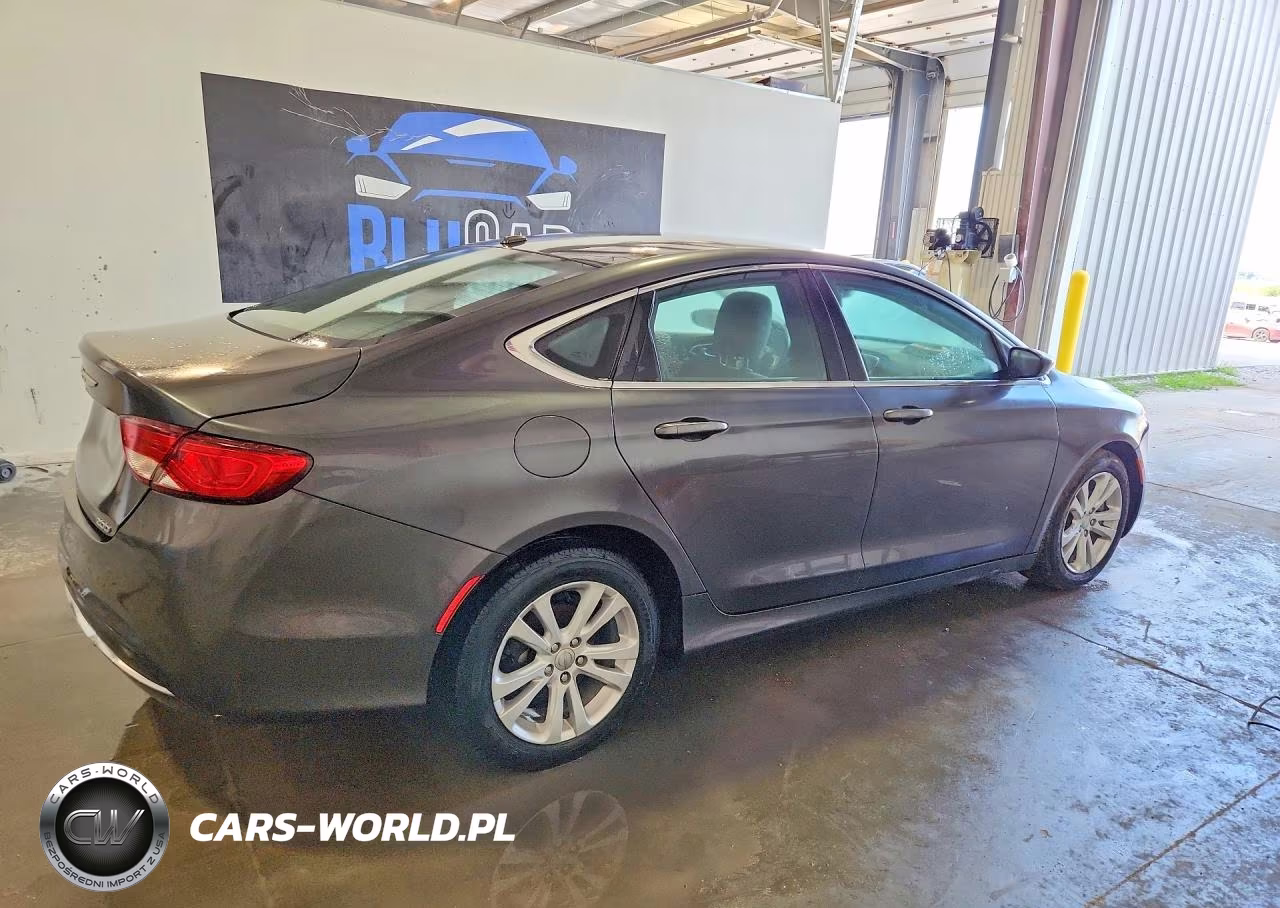 2015 Chrysler 200 Limited VIN:1C3CCCAB2FN723287 - 3