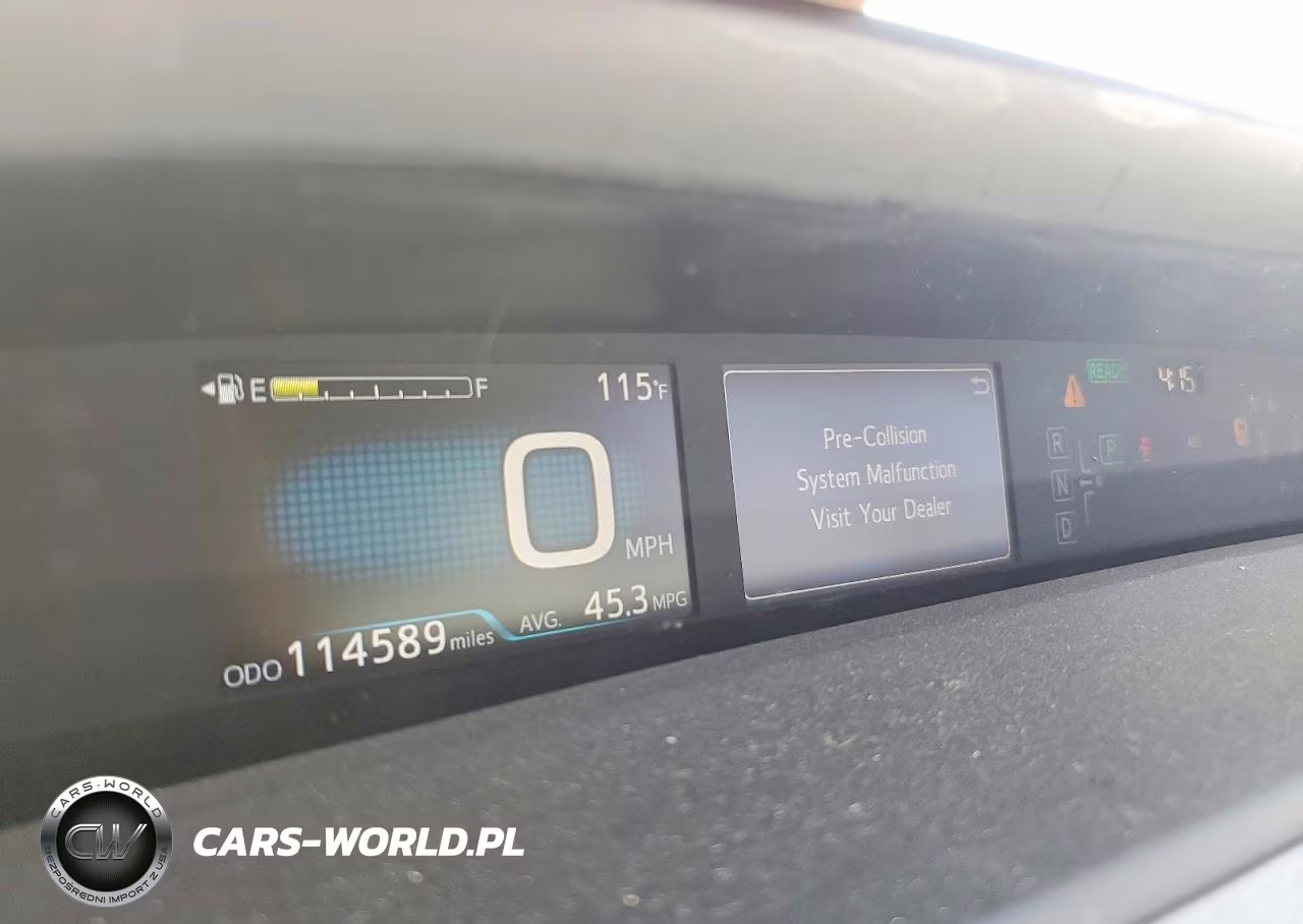 2017 Toyota Prius Two VIN:JTDKBRFU1H3568902 - 9