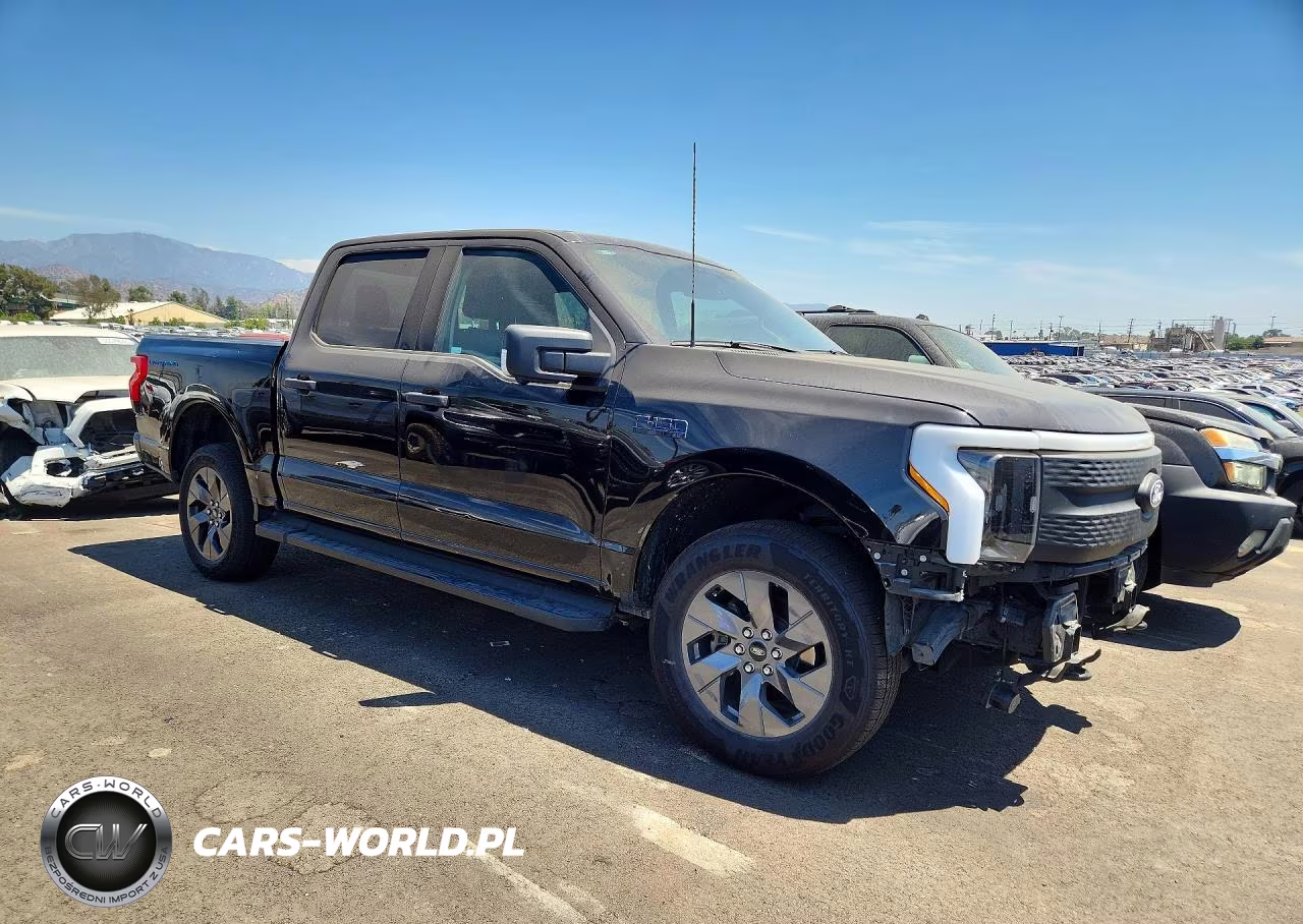 2024 Ford F150 Lightning Xlt VIN:1FTVW3LK6RWG08084 - 4