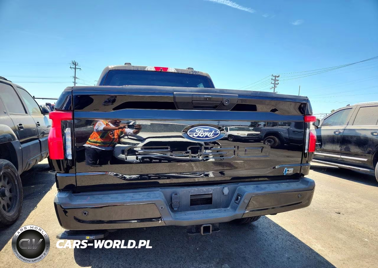 2024 Ford F150 Lightning Xlt VIN:1FTVW3LK6RWG08084 - 6