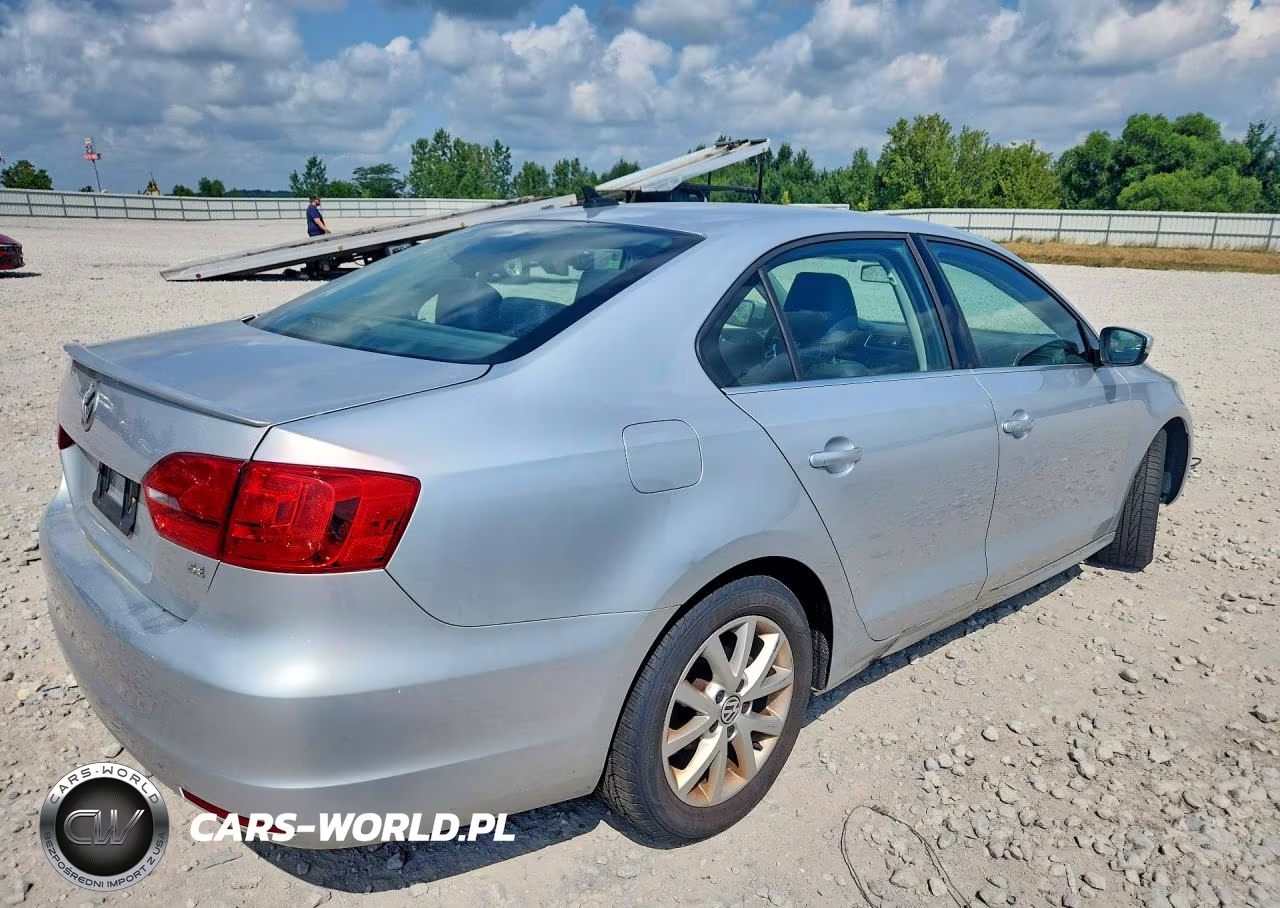 2014 Volkswagen Jetta Se VIN:3VWD07AJ6EM333712 - 3