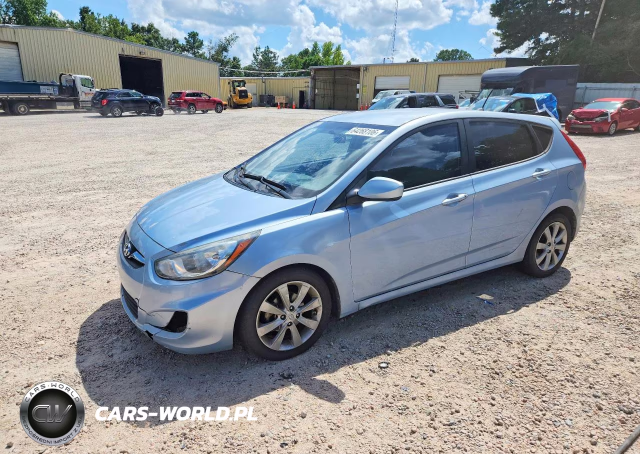 2012 Hyundai Accent Se