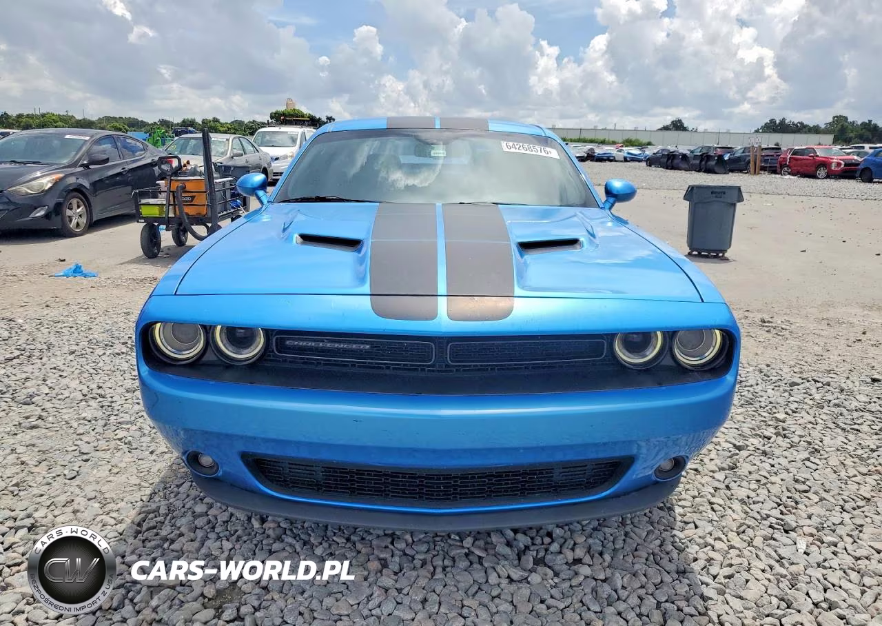 2016 Dodge Challenger Sxt VIN:2C3CDZAG8GH256317 - 5