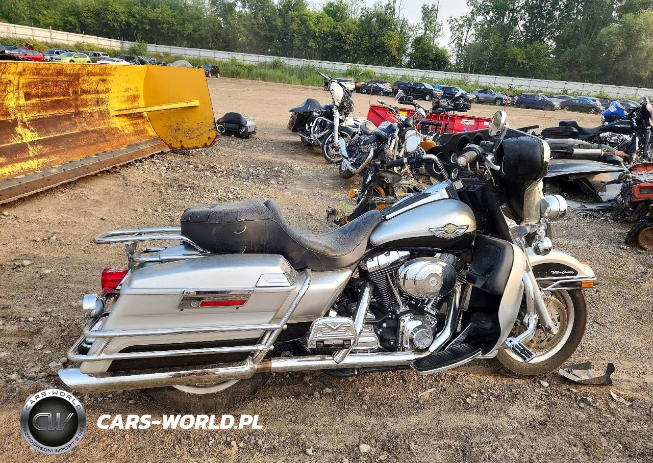 2003 Harley-Davidson Flhtcui Anniversary VIN:1HD1FCW473Y603143 - 1
