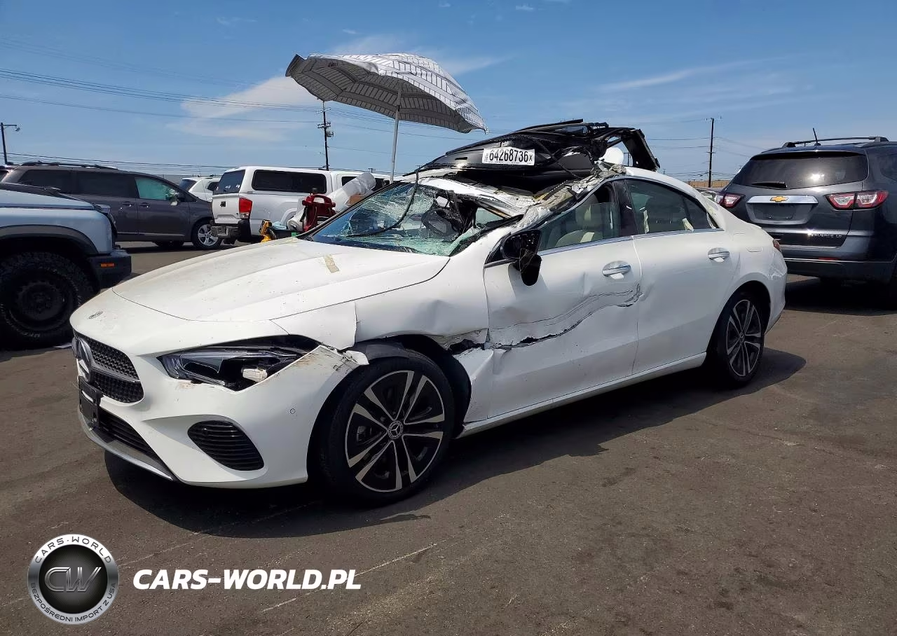 2026 Mercedes-Benz Cla 250 – zdjęcie 1 z 12